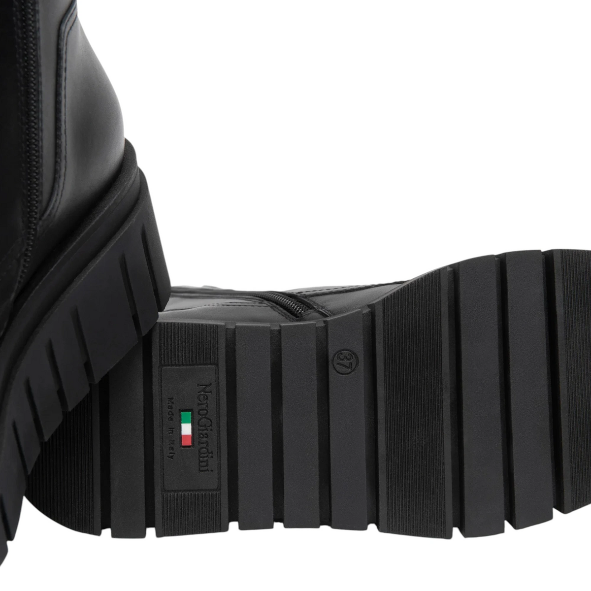 NeroGiardini Stivali Combat Boots Anfibio Para alta donna