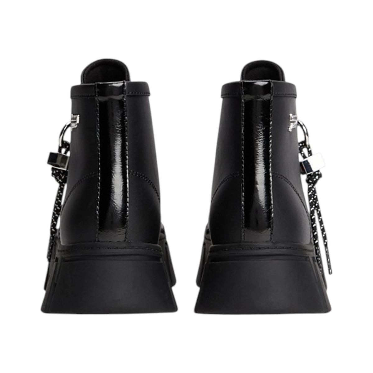 Tommy Hilfiger Sneakers Stivaletto Allacciato suola alta e charm EN0EN03133BDS