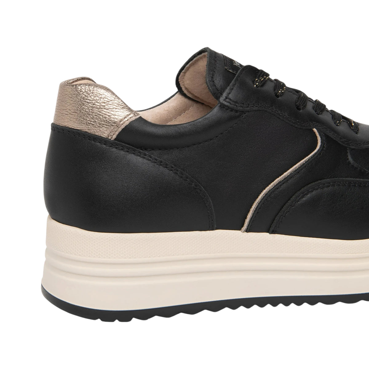 NeroGiardini Sneakers da donna in pelle