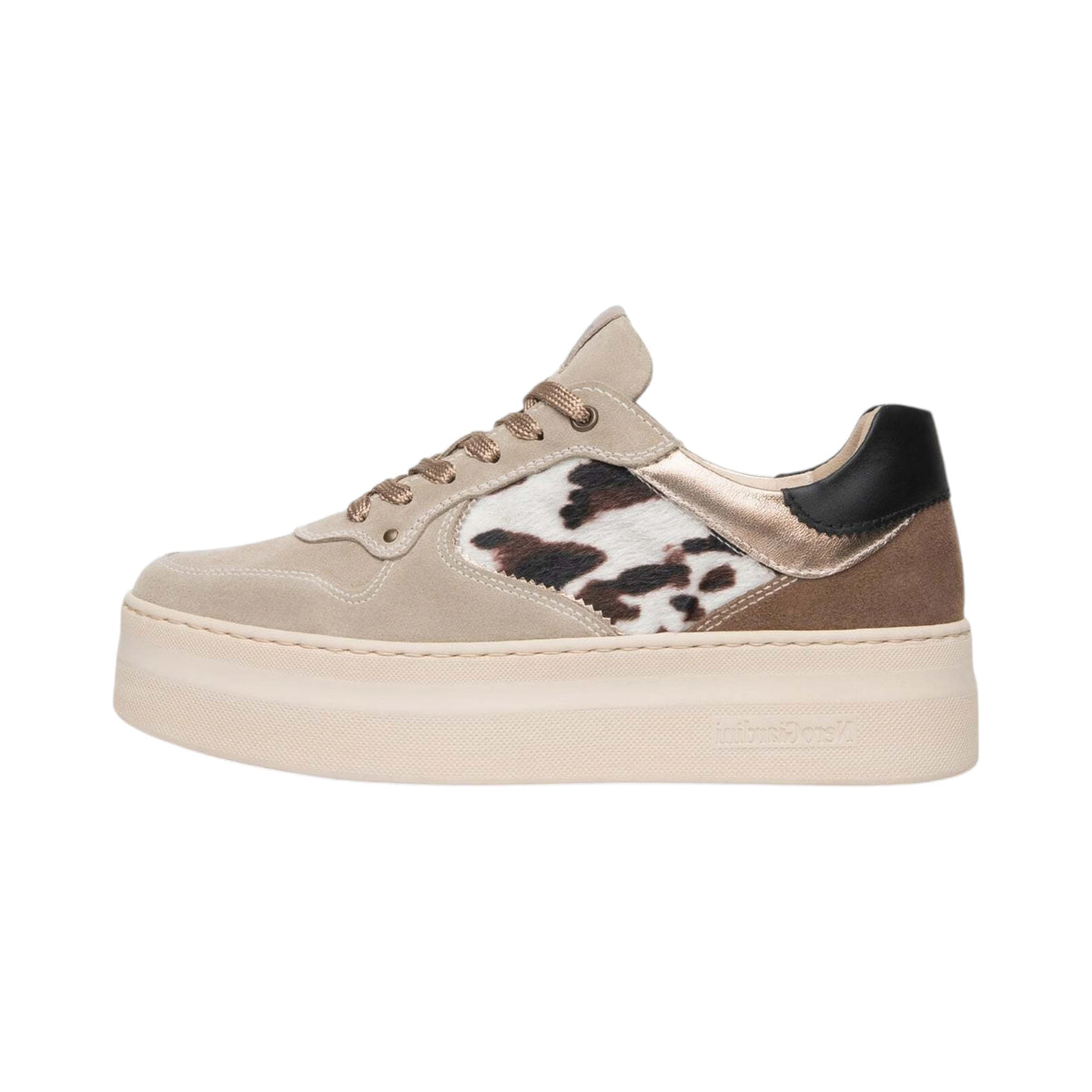 NeroGiardini Sneakers da donna in pelle scamosciata e materiali tecnici